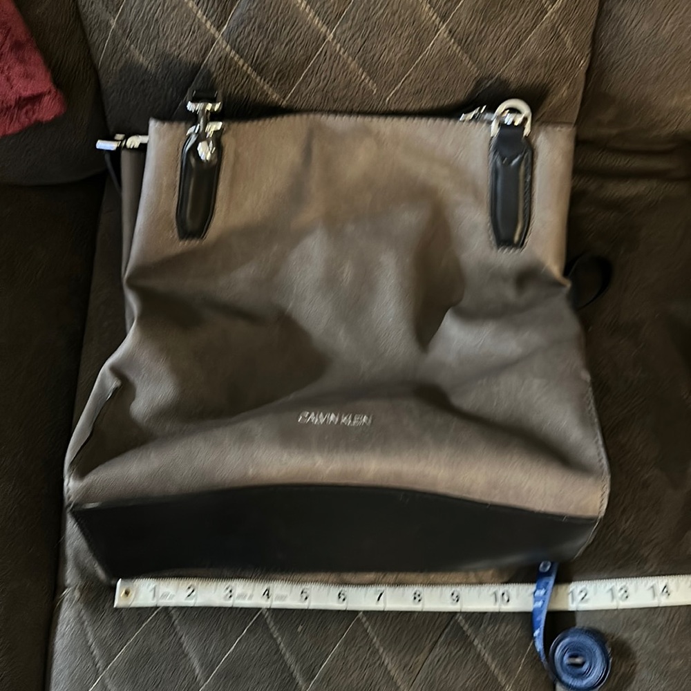 NWOT Calvin Klein triple compartment purse